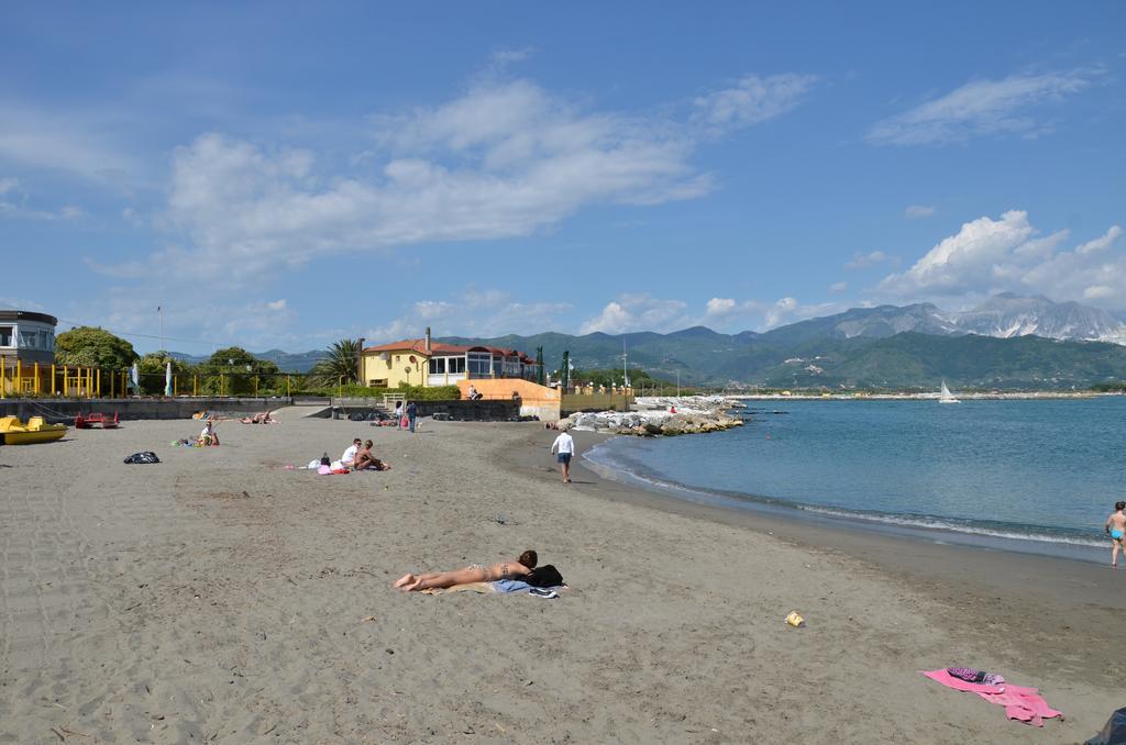 La Perla Del Magra Holidays House Monte Marcello Kültér fotó